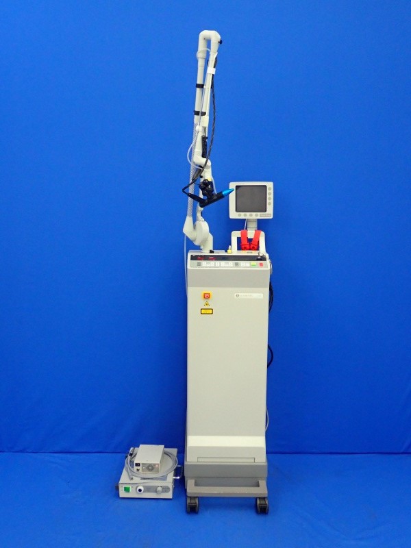 Carbon-dioxide-laser operation equipment